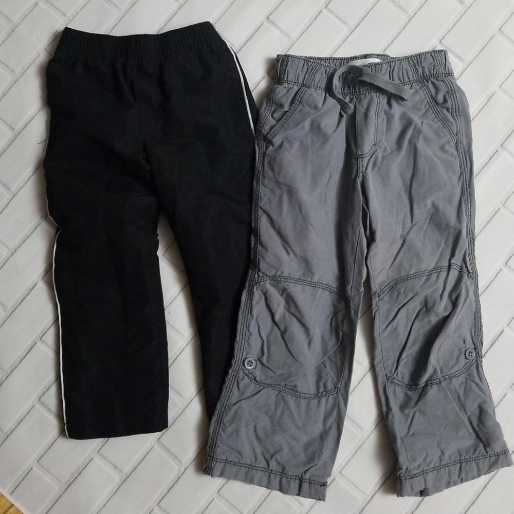 Boy's pants bundle size 3